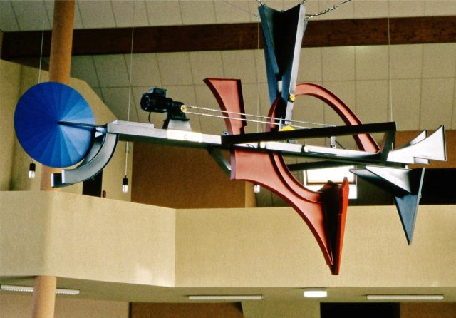 1987 Mobile 1 L=5m60 — sculpture de Paul Gonez
