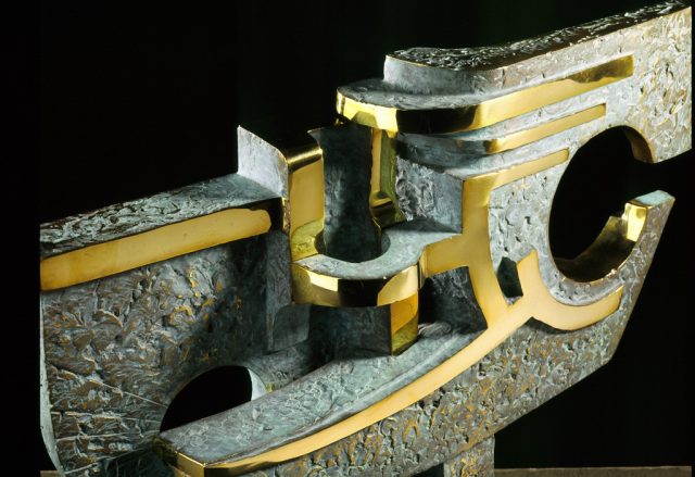 24 — sculpture de Paul Gonez