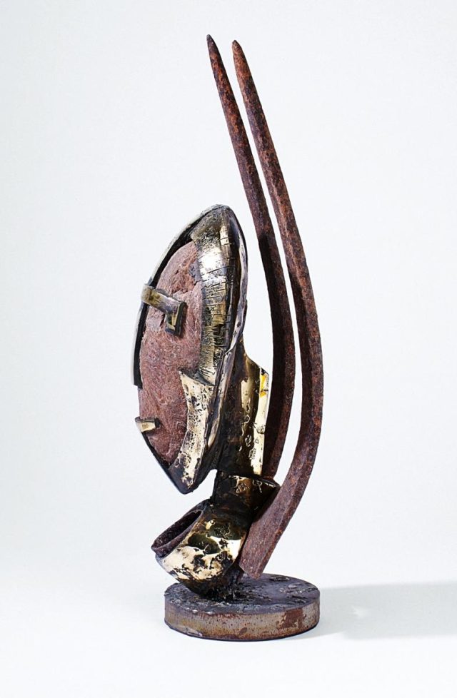 25 — sculpture de Paul Gonez