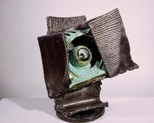 8 — sculpture de Paul Gonez